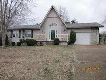 2820 Lera Jones Dr, Antioch, TN 37013 