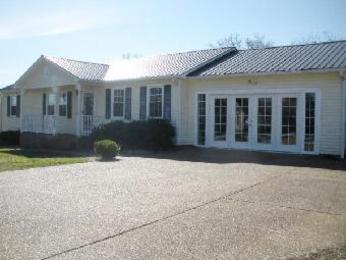 5009 Glenrose Dr, Columbia, TN 38401 