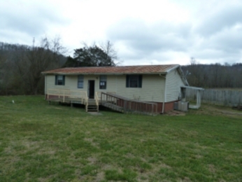 110 Mountain Meadows Rd, Cosby, TN 37722 