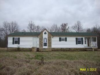 1355 Perkins Rd, Selmer, TN 38375 