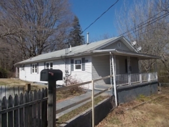 440 W Outer Drive, Oak Ridge, TN 37830 