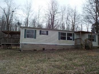 402 Parker Road, Portland, TN 37148 