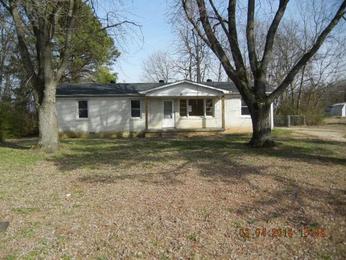 103 Lakeside Dr, Columbia, TN 38401 