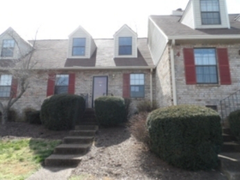 212 Deerpoint Ct, Hendersonville, TN 37075 