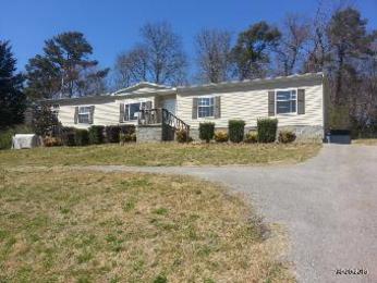 1007 W 1st Avenue, Lenoir City, TN 37771 