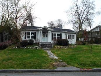 19 W Brow Ter, Chattanooga, TN 37411 