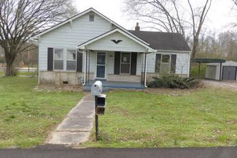 217 York St, Clinton, TN 37716 