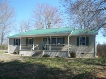 1544 Bluff Springs Rd, Mc Minnville, TN 37110 