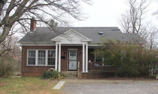 855 Greenwood Ave, Clarksville, TN 37040 