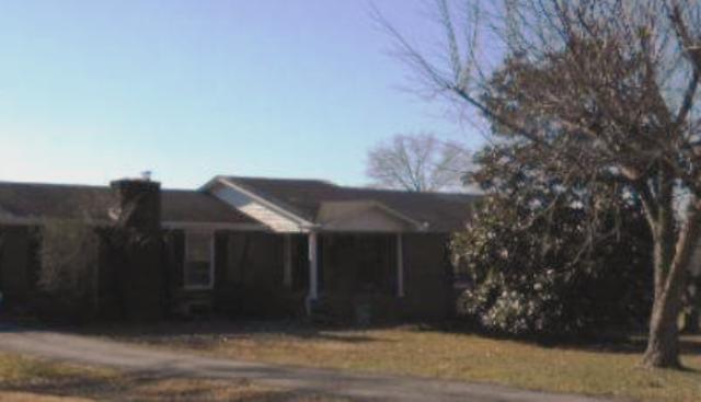 985 Yellow Creek Rd, Dickson, TN 37055 