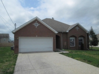 1712 Chris Dr, La Vergne, TN 37086 