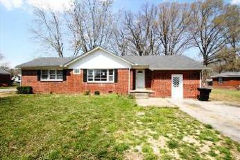 102 Hampton Road, Tullahoma, TN 37388 