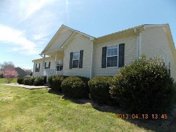 126 Carr Dr, Spring Hill, TN 37174 