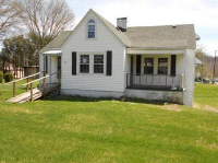 13 Hemlock St, Bristol, TN 37620 