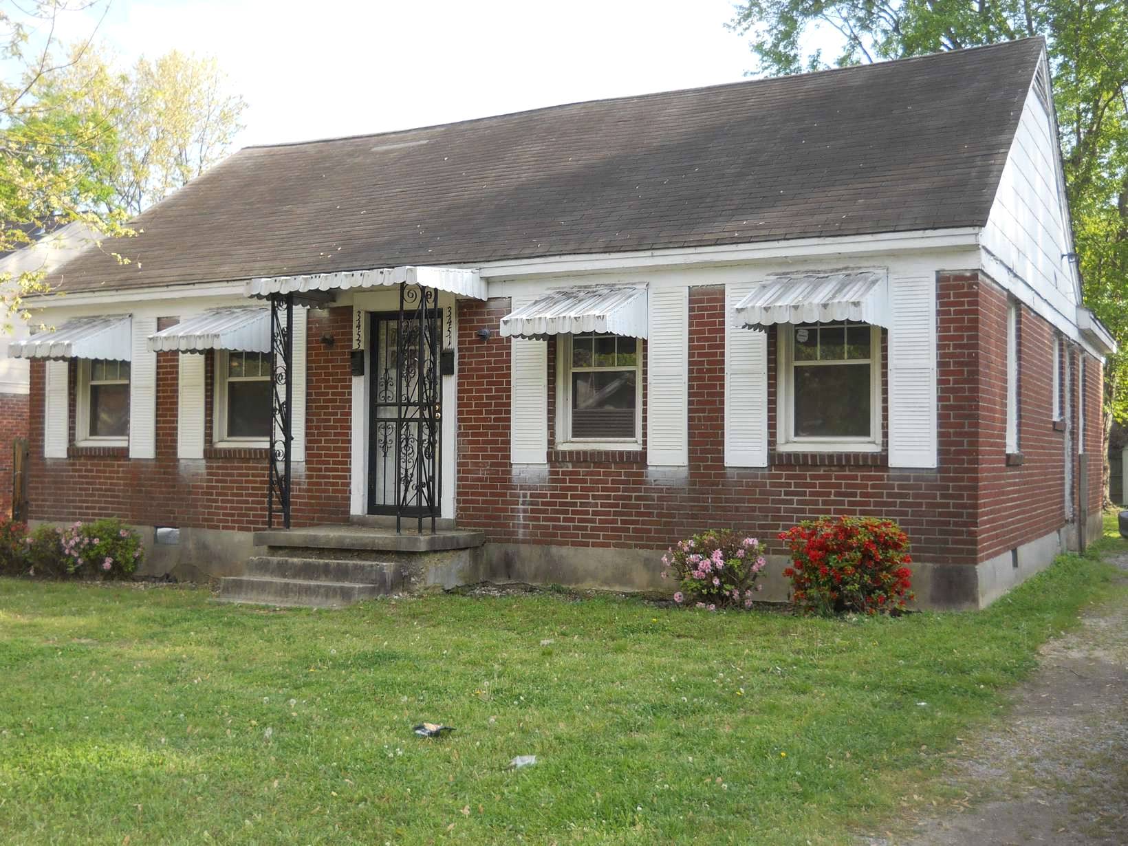 3451 Farmville Rd, Memphis, TN 38122 