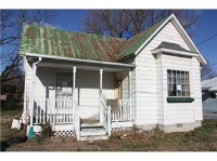 1401 Hinch Street, Spring City, TN 37381 