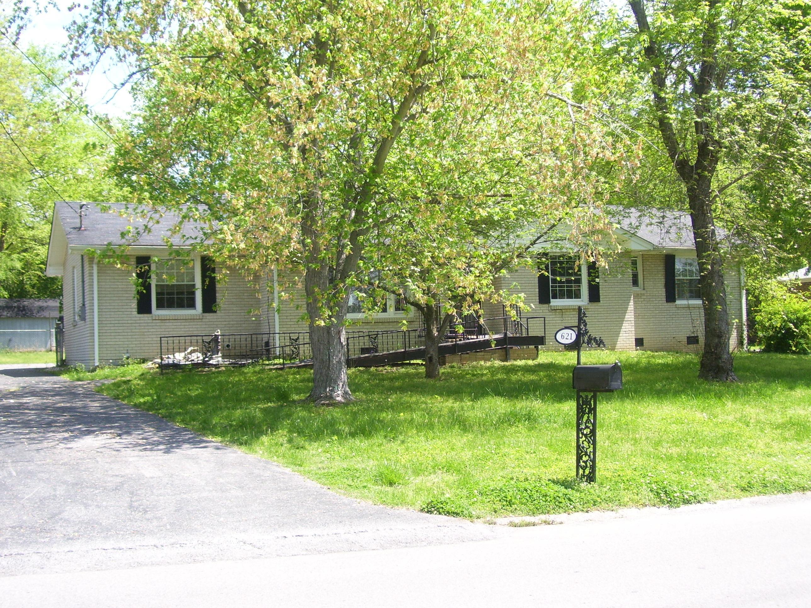 621 Atlanta Drive, Hermitage, TN 37076 