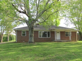 3425 Pulaski Hwy, Lawrenceburg, TN 38464 