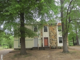 3746-48 Firethorne Dr, Memphis, TN 38115 