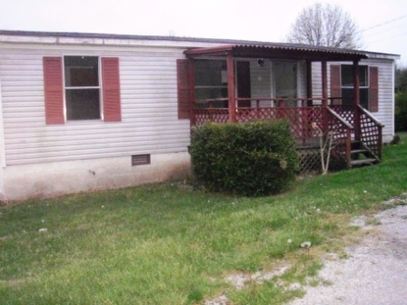 1395 Breckenridge Dr, Crossville, TN 38555 