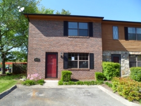 1236 Crest Brook Dr, Knoxville, TN 37923 