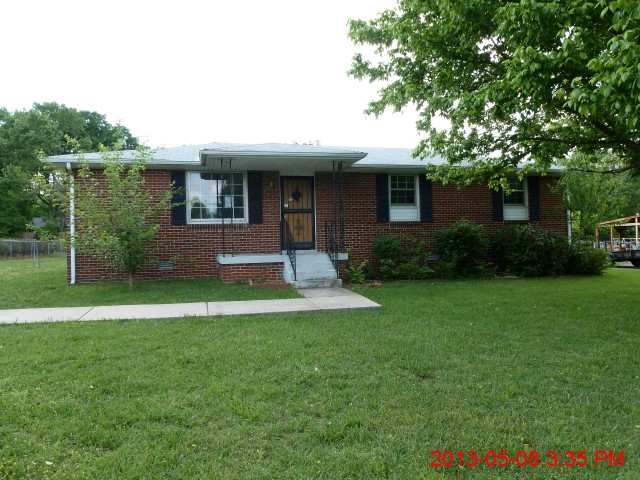 6643 Scenic Dr, Murfreesboro, TN 37129 