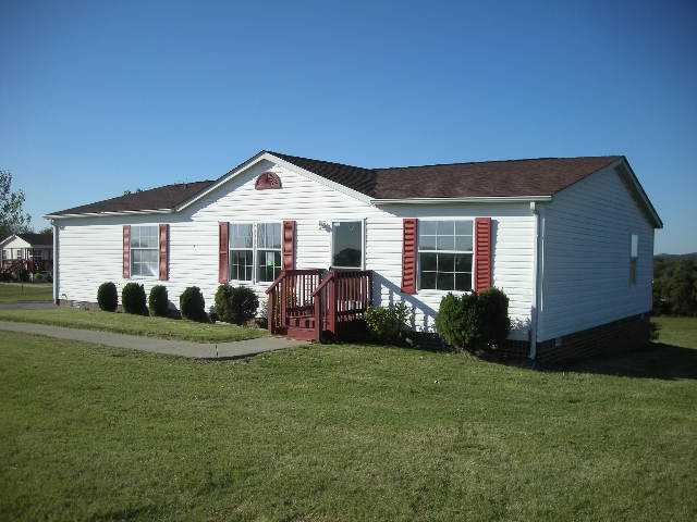 45 Tomlinson Rd, Lebanon, TN 37087 