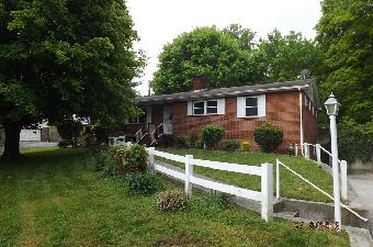 209 Tulane Rd, Knoxville, TN 37914 