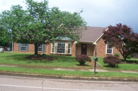 3929 Altruria Rd, Bartlett, TN 38135 