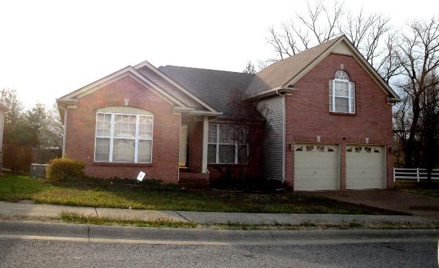 104 Summit Run Pl, Hermitage, TN 37076 