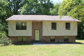 1035 Forest Dr SE, Cleveland, TN 37323 