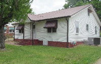 200 Washington Ave, Camden, TN 38320 