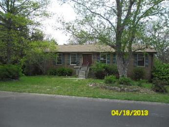 685 Lake Terrace Dr, Nashville, TN 37217 