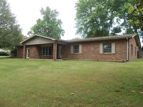 301 Lake St, Harriman, TN 37748 