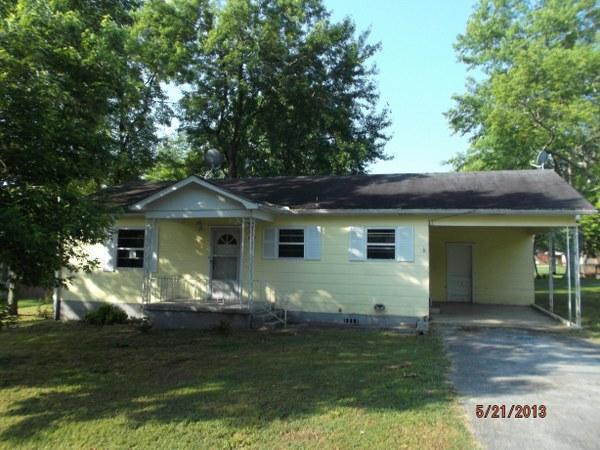 809 Willow Street NW, Cleveland, TN 37311 