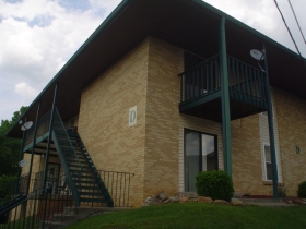 555 N Dupont Ave Apt D80, Madison, TN 37115 