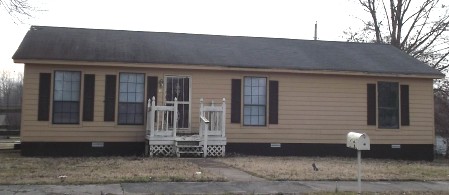 11 North Tennessee Street, Jackson, TN 38301 