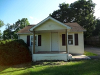 933 Hopson St, Johnson City, TN 37601 