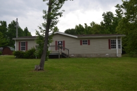 1714 Buck Hollow Rd, Chapmansboro, TN 37035 