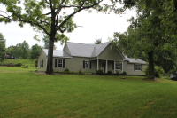 775 Old State Rd, Tellico Plains, TN 37385 