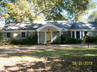 526 Saint Nick Dr, Memphis, TN 38117 