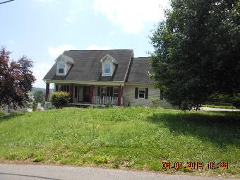 105 Hawk Ln, Gray, TN 37615 