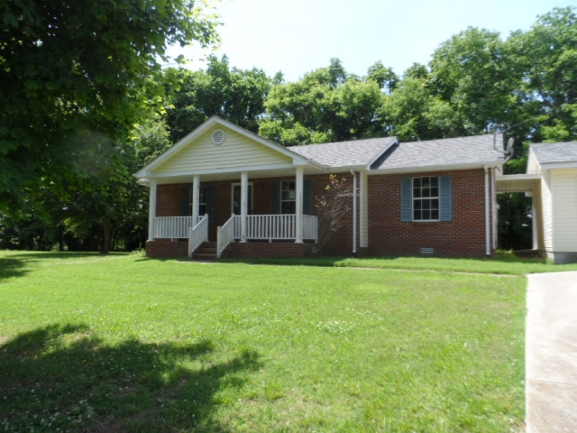 1034 Hidden Woods Trl, Gallatin, TN 37066 