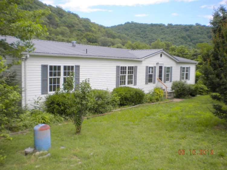 4117 Burt Burgen Road, Woodbury, TN 37190 