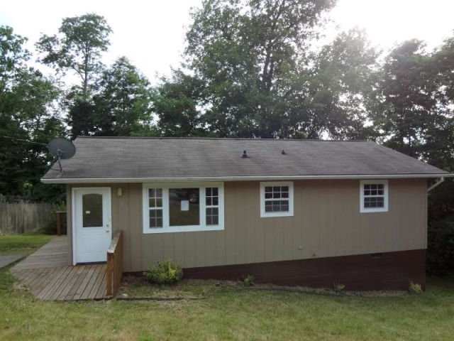 3821 Bonita St, Kingsport, TN 37664 