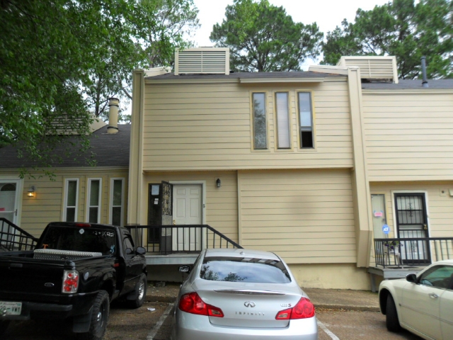 2418 E End Row, Cordova, TN 38016 