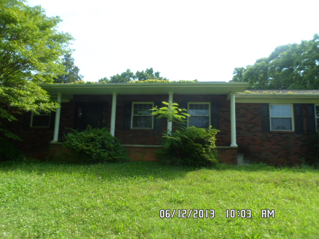 8608 Heiskell Road, Knoxville, TN 37849 