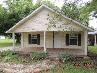 617 Glenoaks Drive, Knoxville, TN 37912 