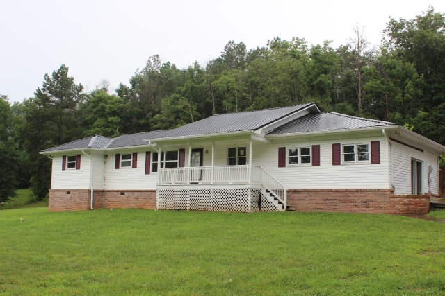 155 Chestuee Rd NE, Cleveland, TN 37323 