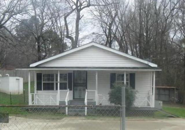 1389 Cumberland St, Dyersburg, TN 38024 